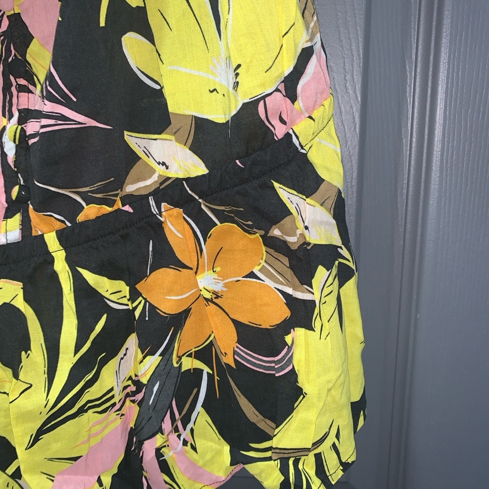Who What Wear Floral Top - Picture 4 of 5